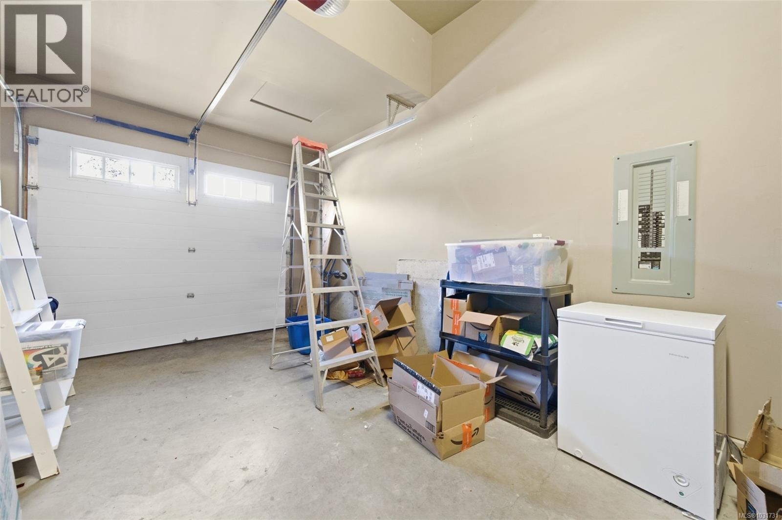  6841 Marsden Road, Sooke