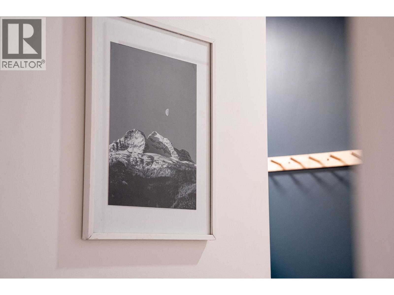 #4201 1701 COURSIER AVENUE - 28