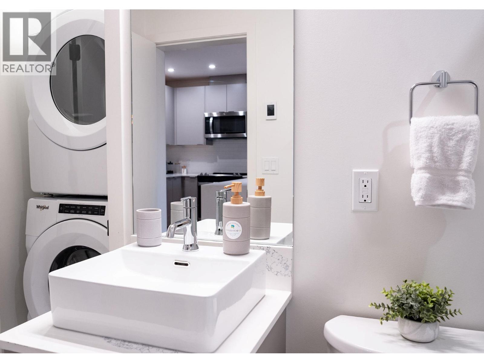 #4201 1701 COURSIER AVENUE - 33