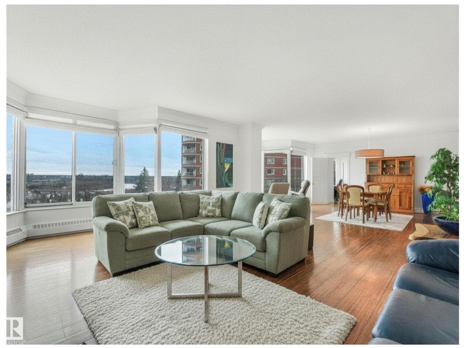 #601 11826 100 AV NW, Edmonton