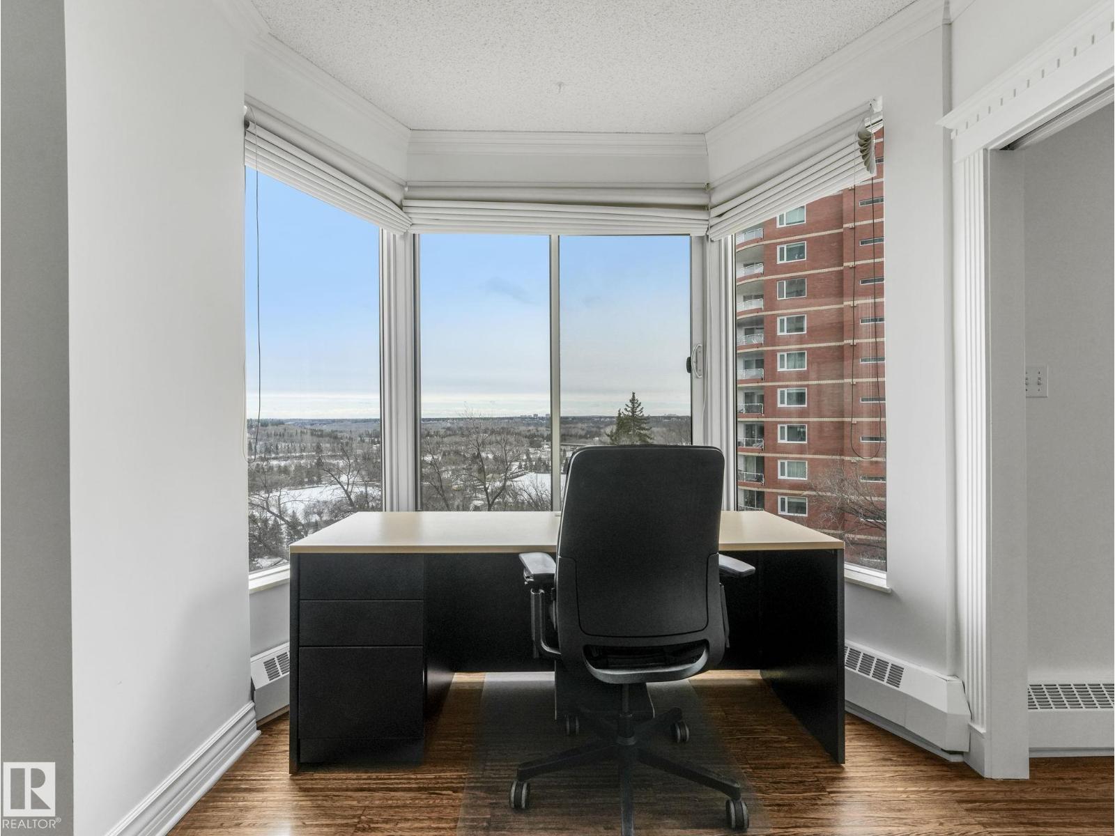 #601 11826 100 AV NW, Edmonton