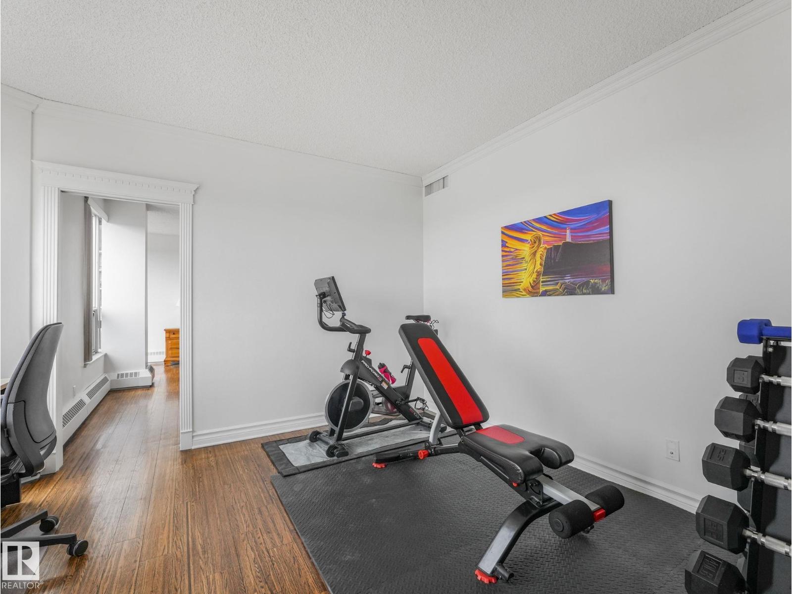 #601 11826 100 AV NW, Edmonton