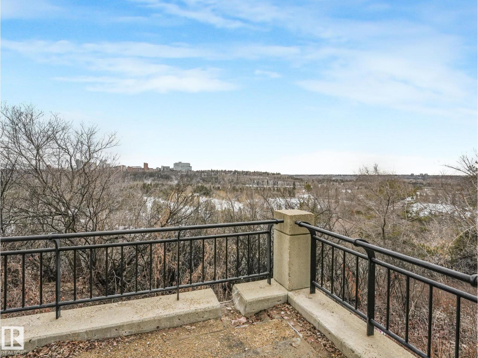 #601 11826 100 AV NW, Edmonton