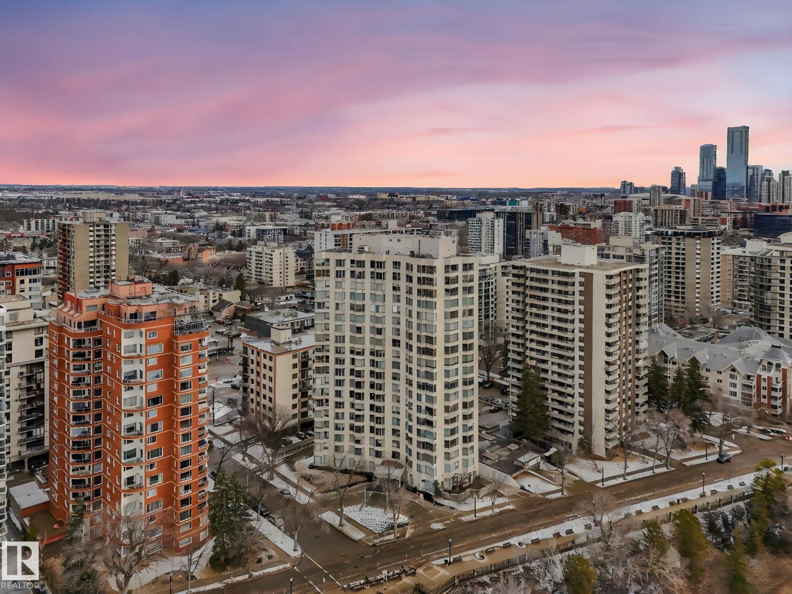 #601 11826 100 AV NW, Edmonton