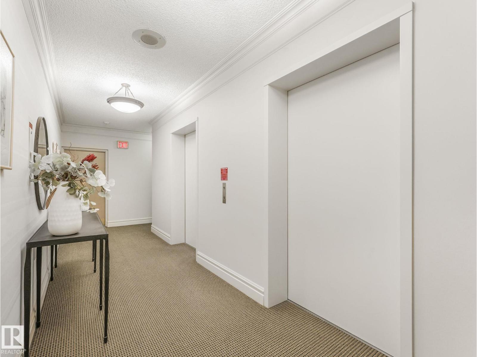 #601 11826 100 AV NW, Edmonton