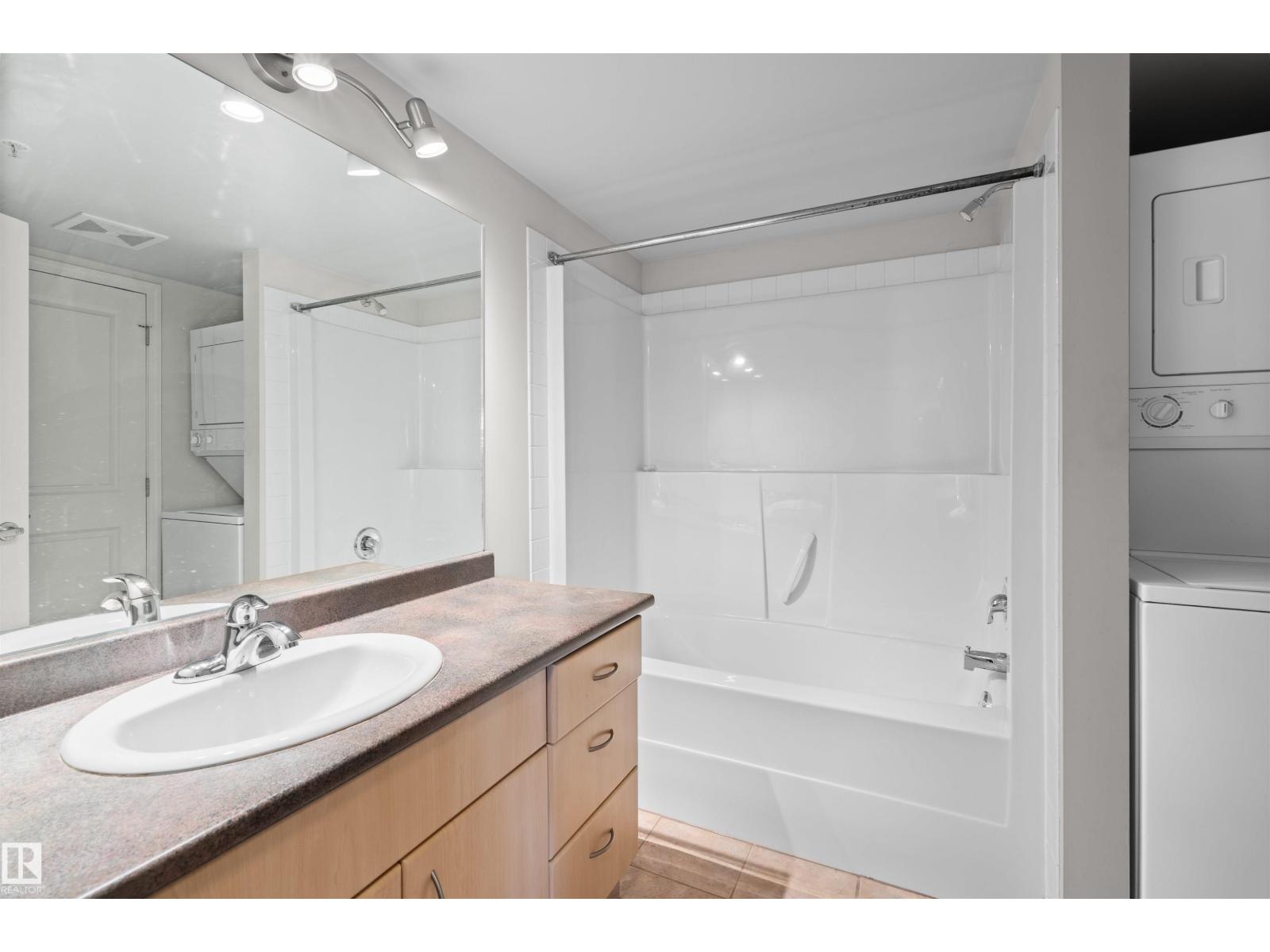 #2301 10180 104 ST NW, Edmonton