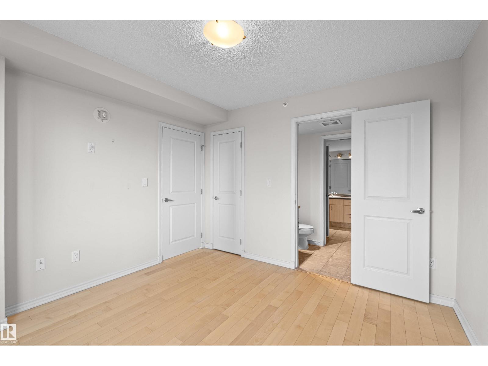 #2301 10180 104 ST NW, Edmonton