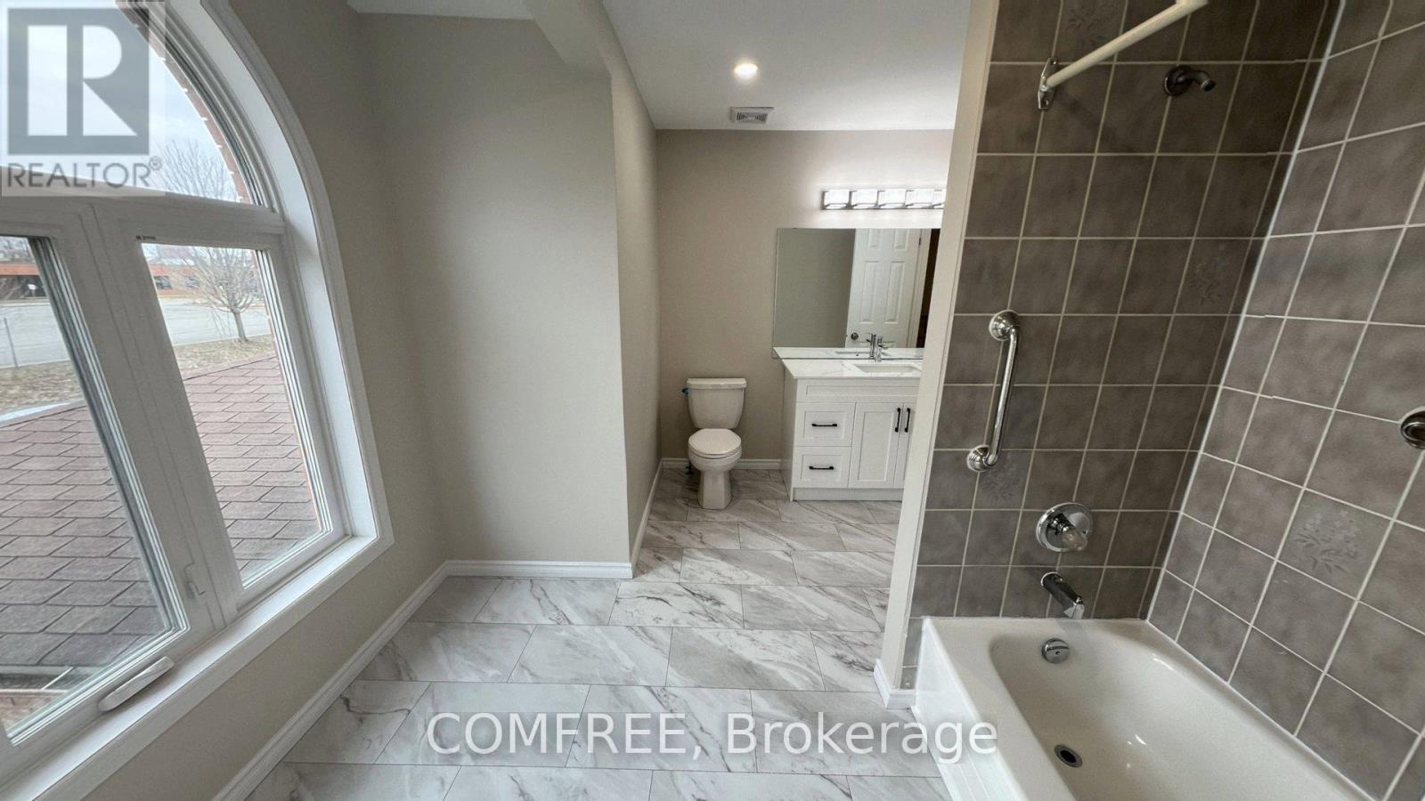 1320 NOTTING HILL AVENUE - 29