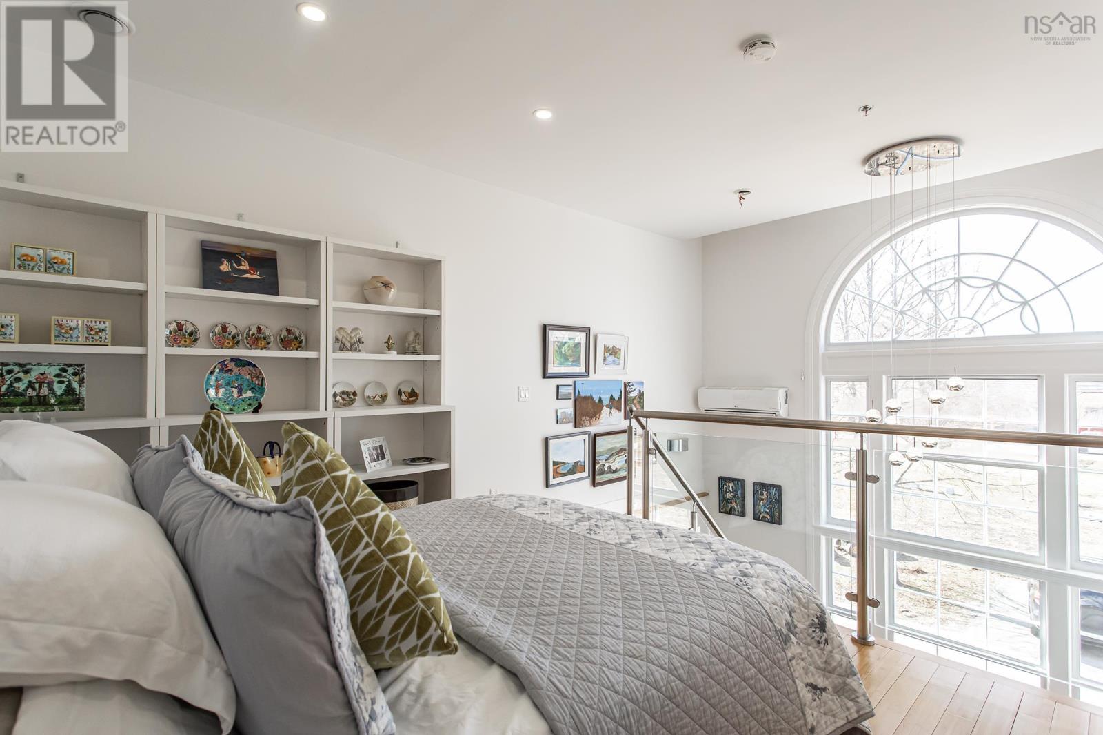 #203 151 RITCHIE STREET - 14