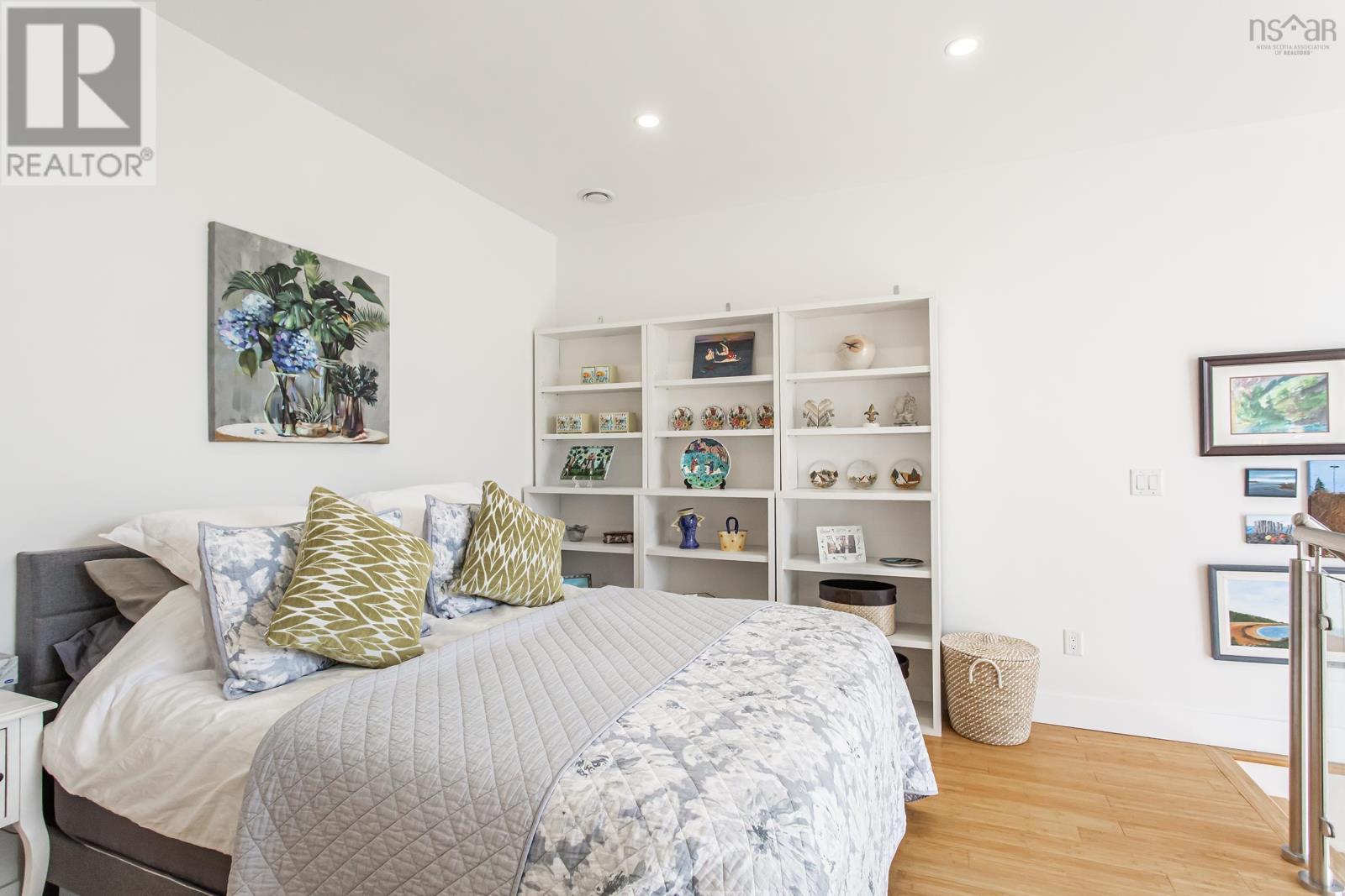 #203 151 RITCHIE STREET - 15