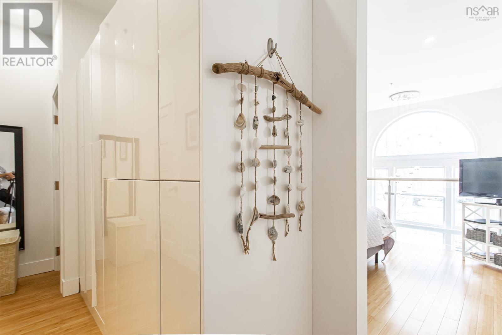 #203 151 RITCHIE STREET - 18