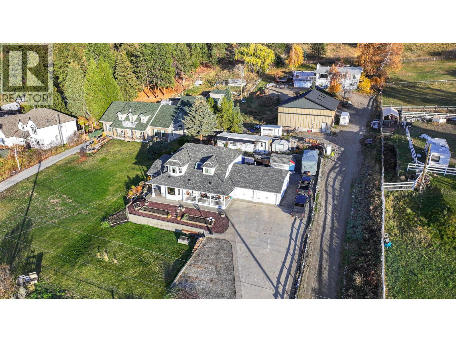 13071 Trewhitt Road E, Lake Country