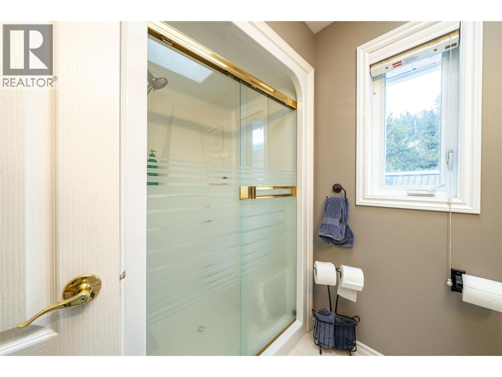 13071 Trewhitt Road E, Lake Country