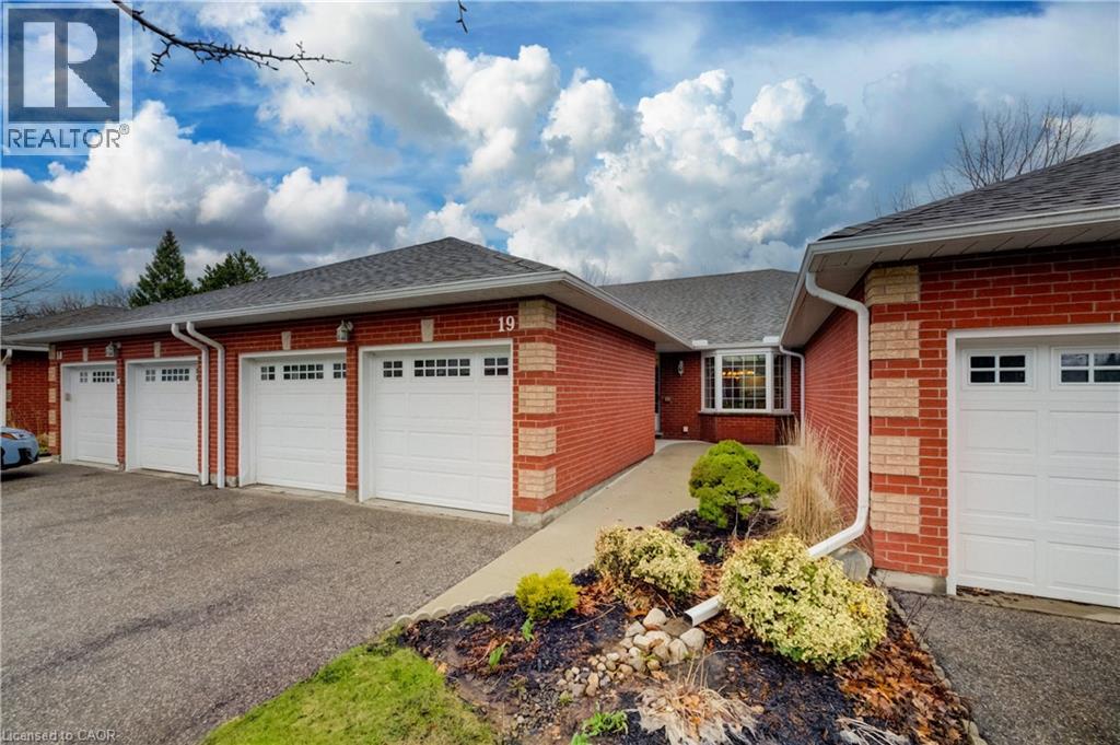 85 BEASLEY Crescent Unit# 19