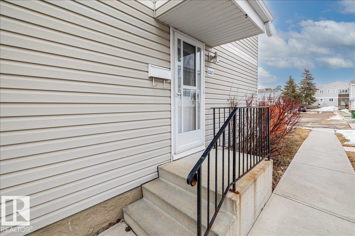 12C CASTLE TC NW - 34