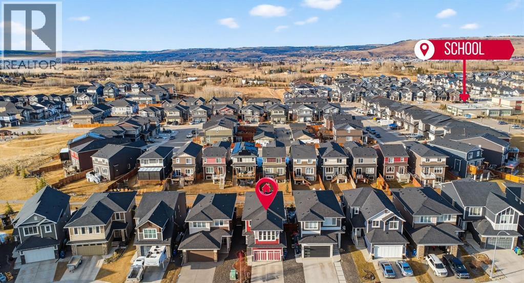 96 Emberside Glen, Cochrane