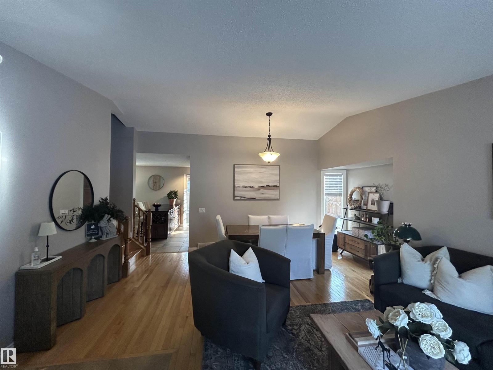 21 DURAND PL, St. Albert