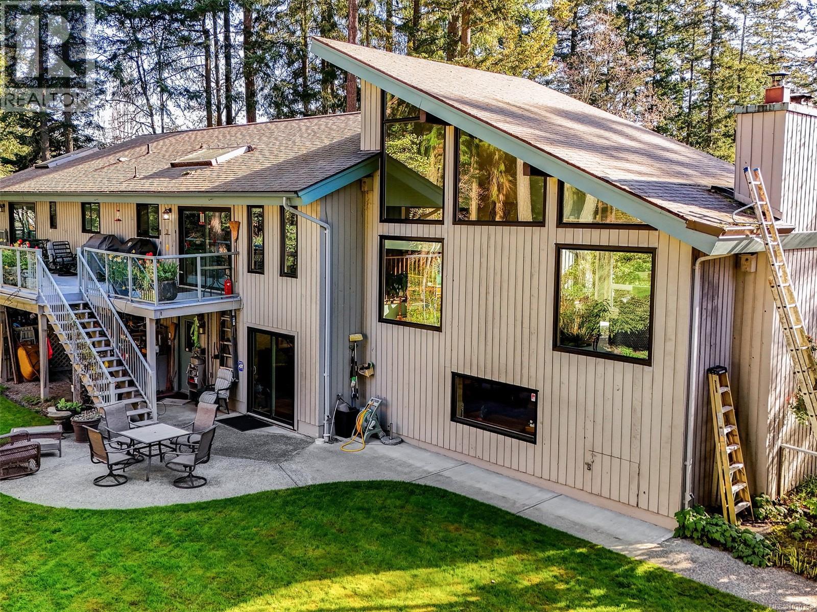 10720 DERRICK RD - 35