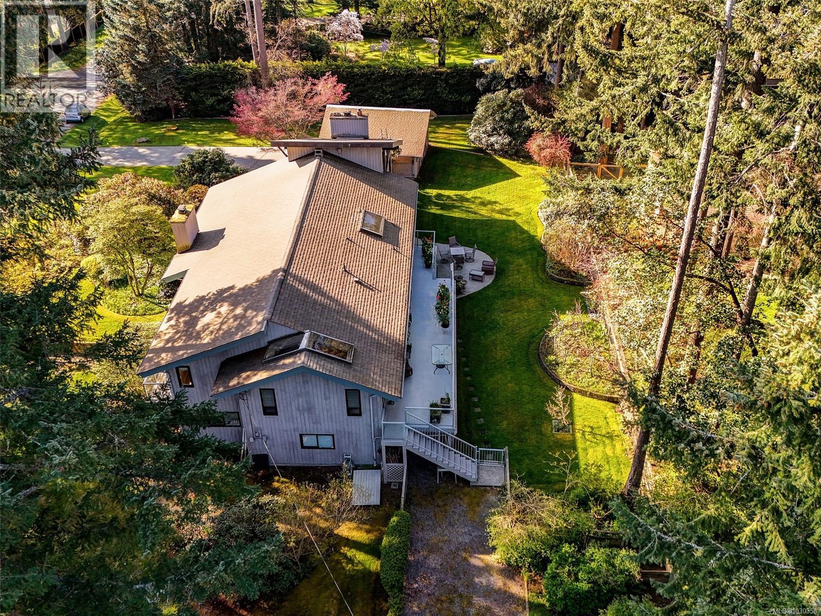 10720 DERRICK RD - 33