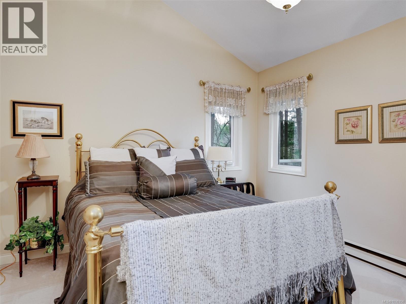 10720 DERRICK RD - 15