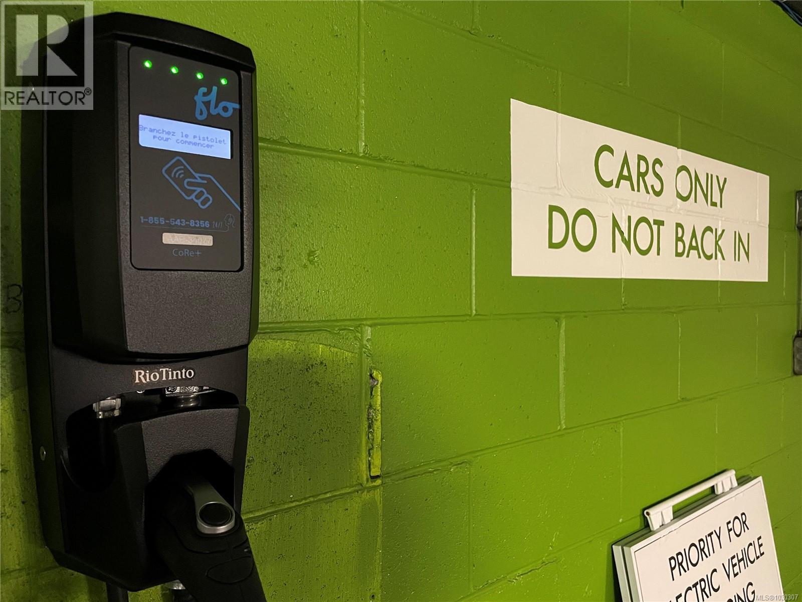 #303 1234 WHARF ST - 27