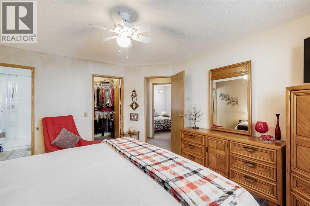 Single Family House 4 Level for Sale in  Martindale Boulevard NE Martindale Calgary 