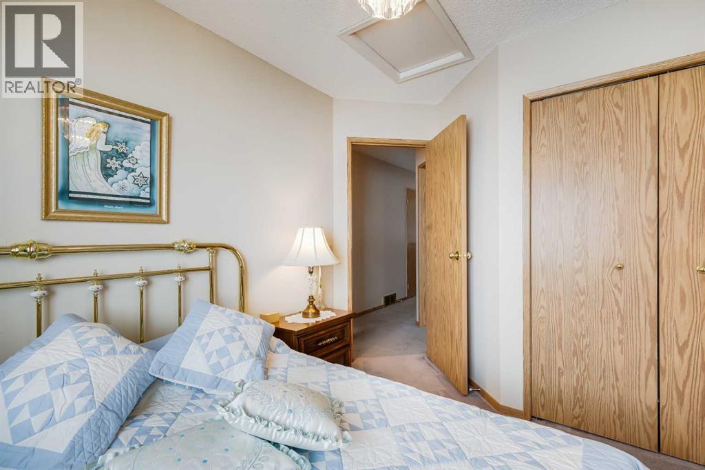 Single Family House 4 Level for Sale in  Martindale Boulevard NE Martindale Calgary 