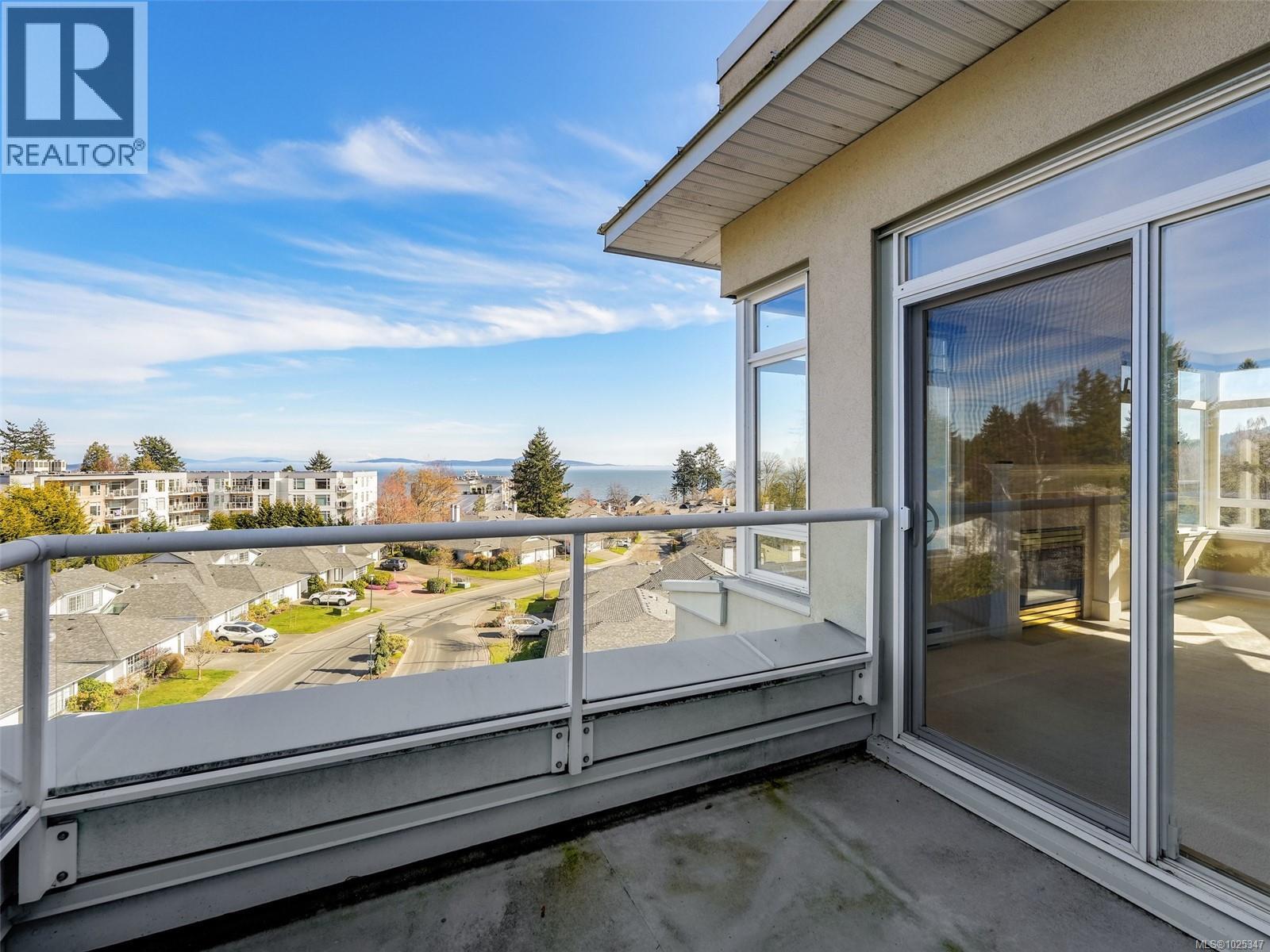 #505 5110 CORDOVA BAY RD - 12