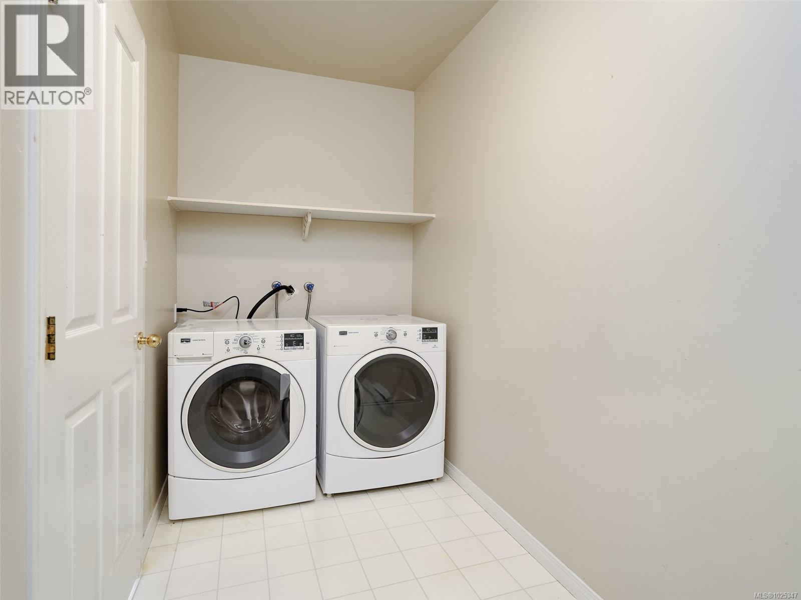 #505 5110 CORDOVA BAY RD - 28