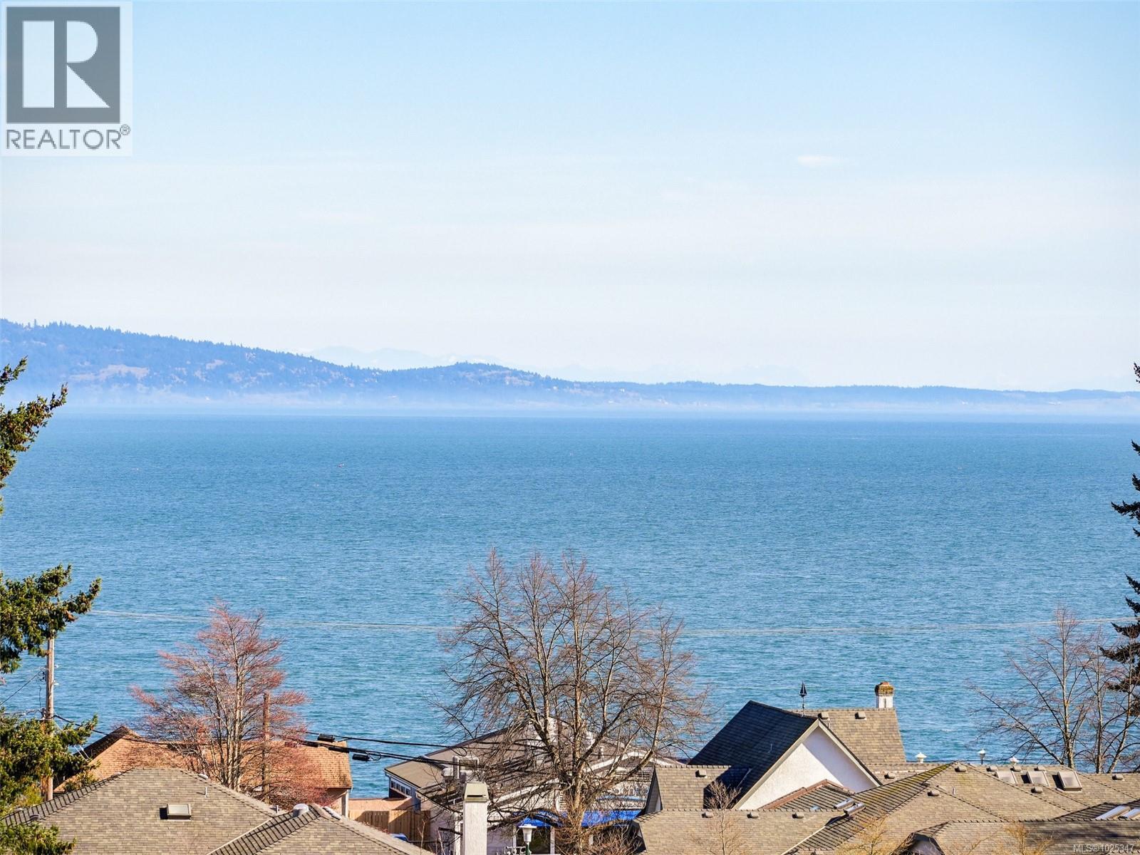 #505 5110 CORDOVA BAY RD - 29