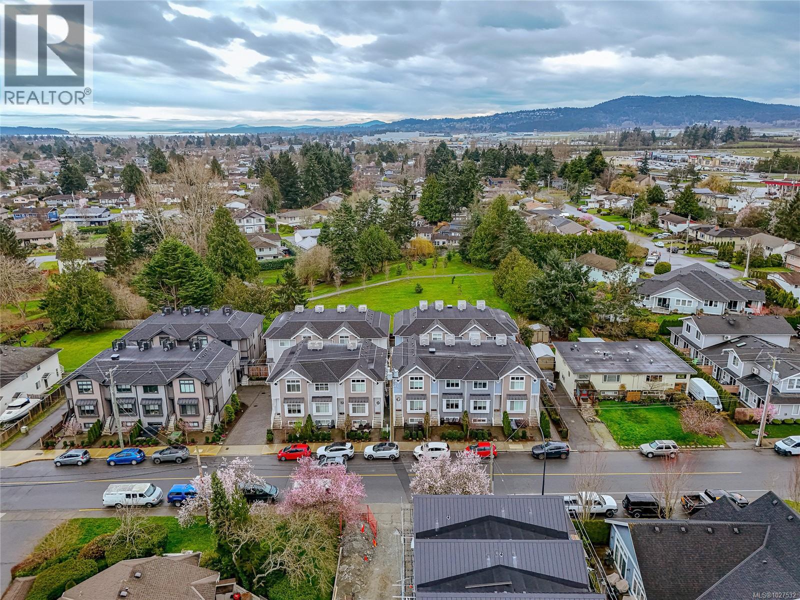 #13 10480 RESTHAVEN DR - 44