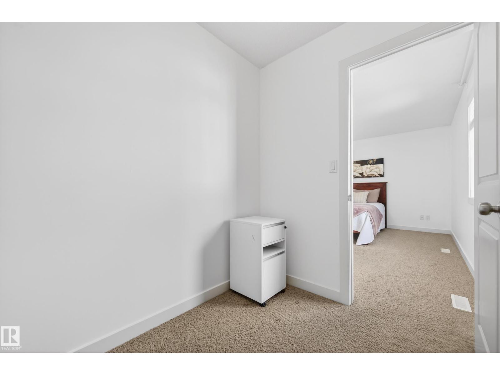 1004 SECORD PROMENADE PM NW, Edmonton