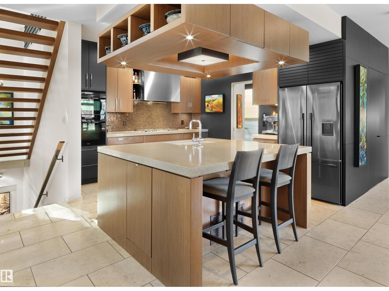 9651 87 AV NW, Edmonton