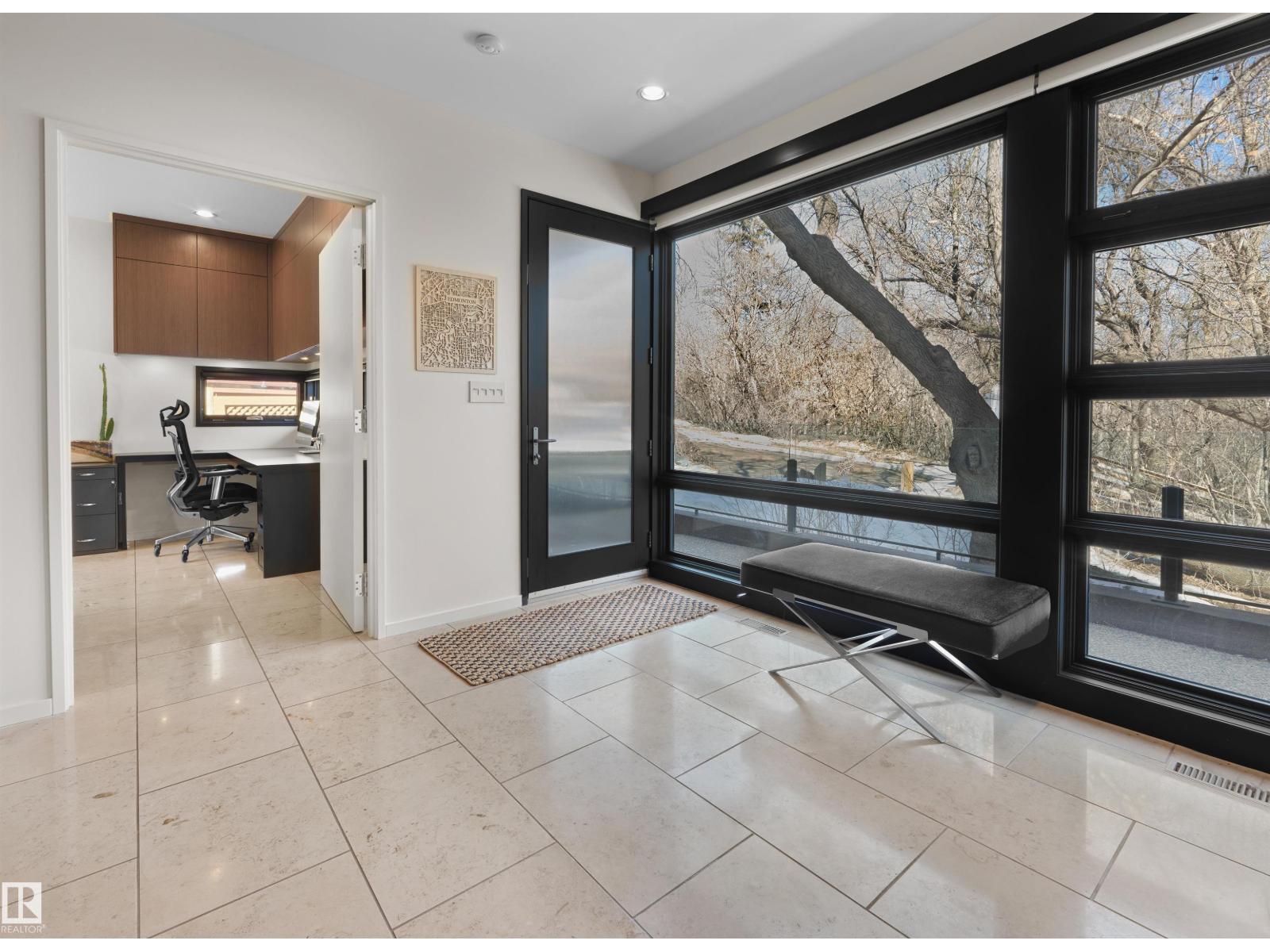 9651 87 AV NW, Edmonton