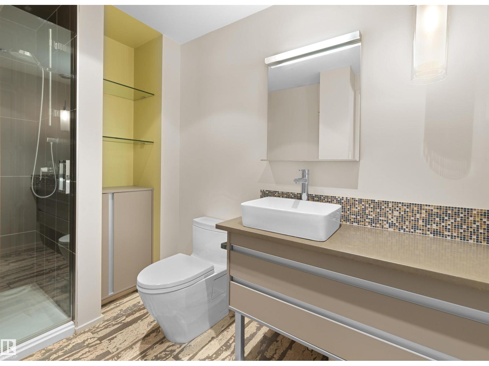 9651 87 AV NW, Edmonton