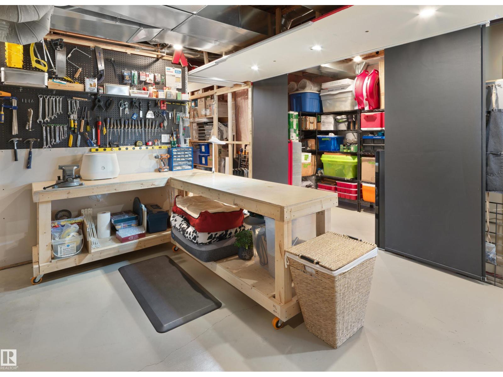 9651 87 AV NW, Edmonton