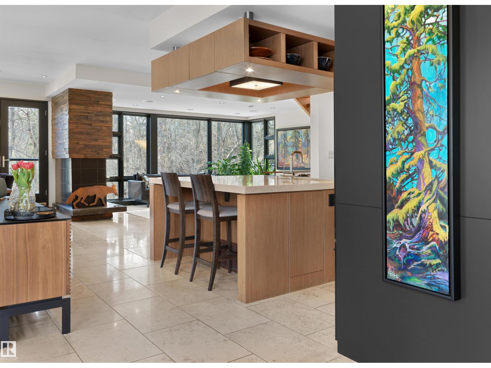 9651 87 AV NW, Edmonton