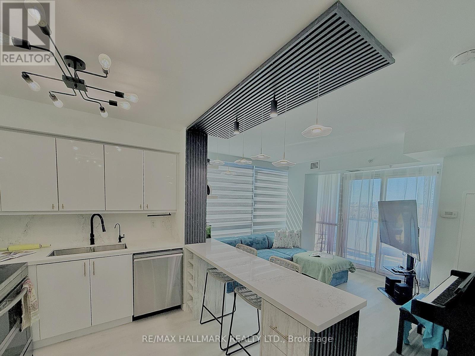#1904 5740 YONGE STREET - 13
