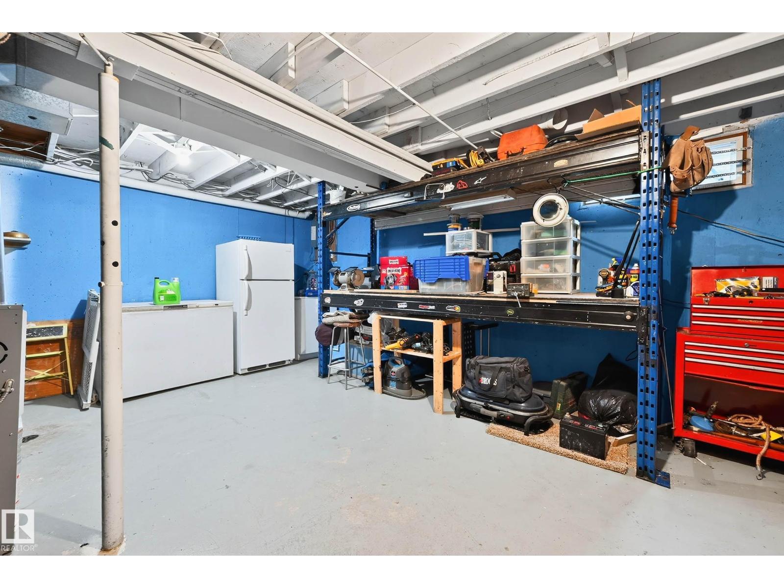 148 GREAT OA, Sherwood Park