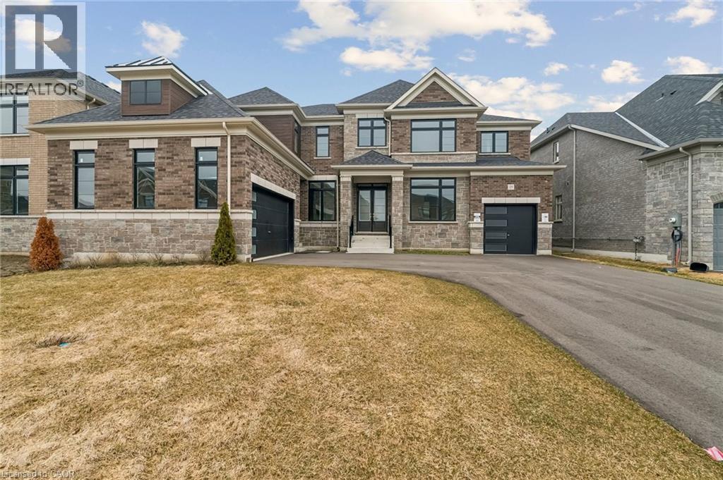 25 BELLFLOWER Crescent