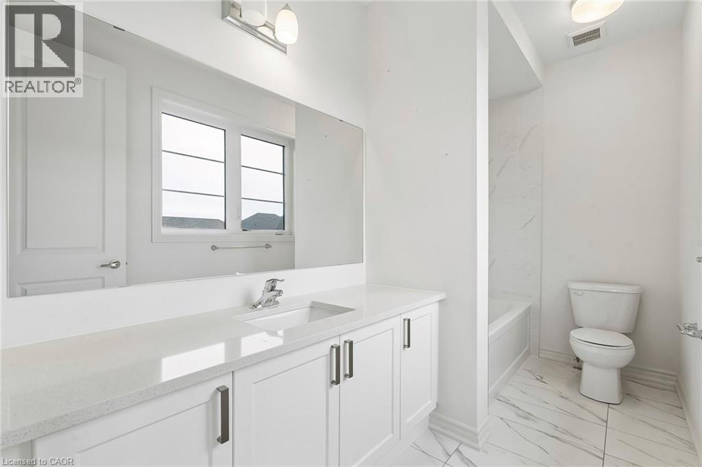 25 BELLFLOWER CRESCENT - 43