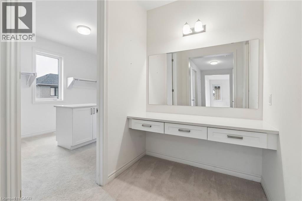 25 BELLFLOWER CRESCENT - 38