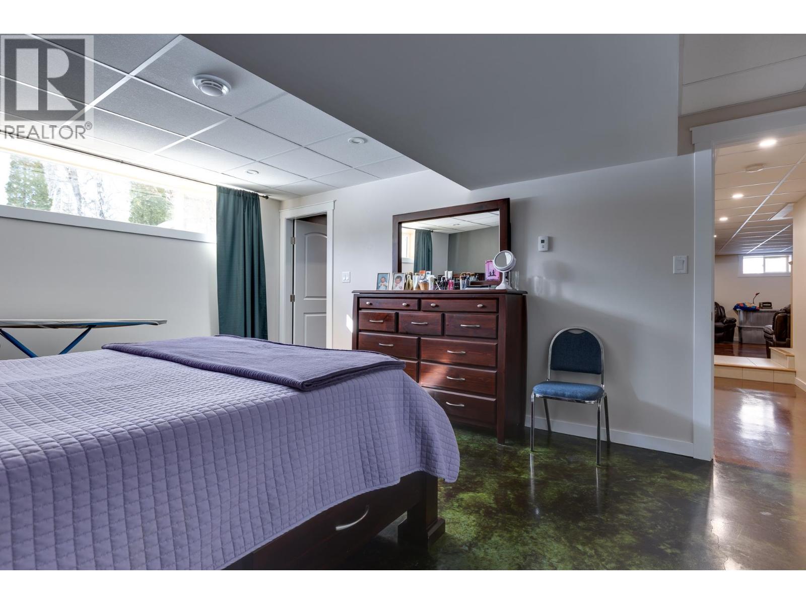 6770 CRANBROOK HILL ROAD - 32