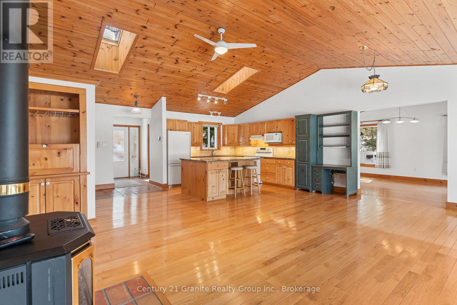 1058 KIPPS LANE - 17