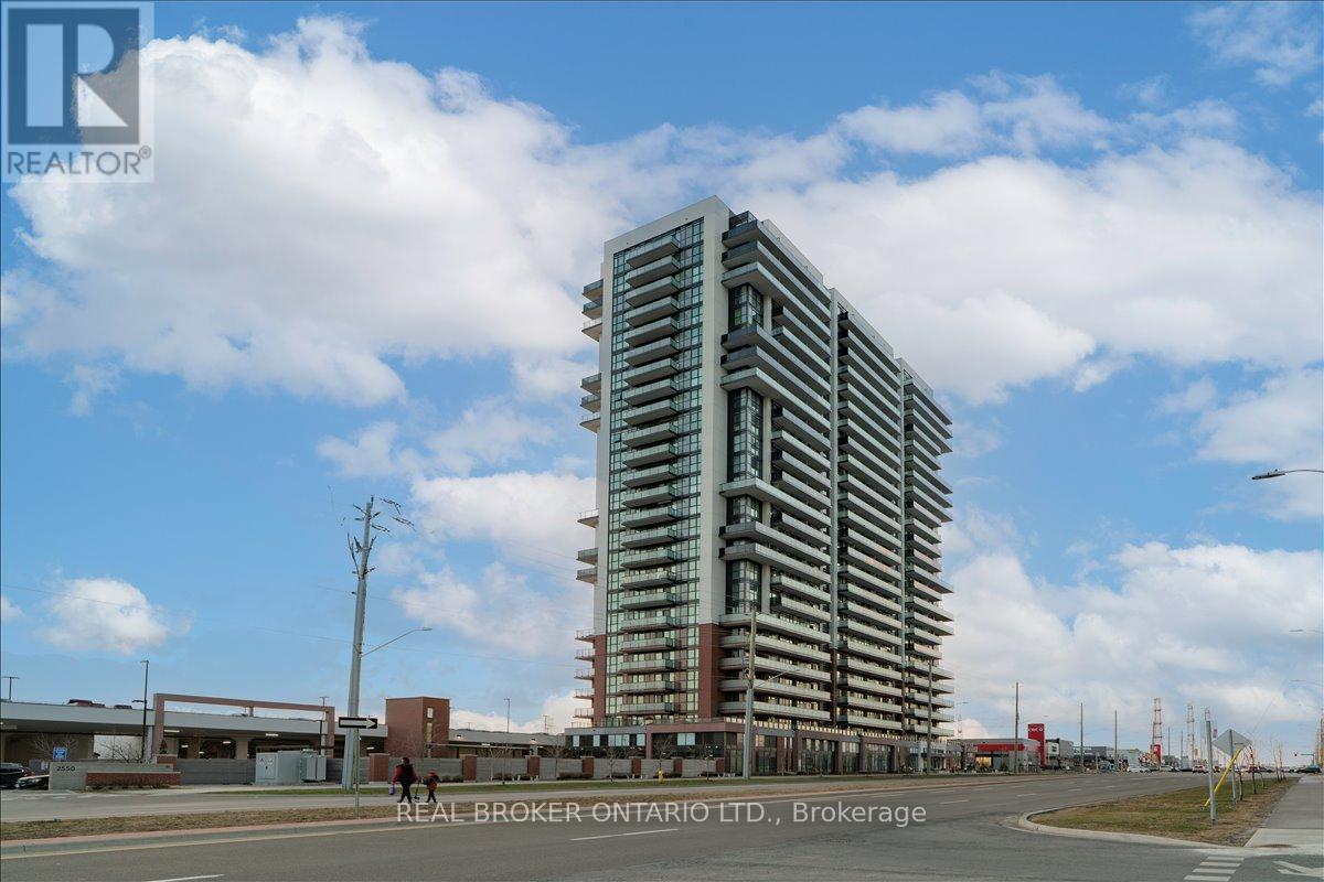 #715 2550 SIMCOE STREET N - 2