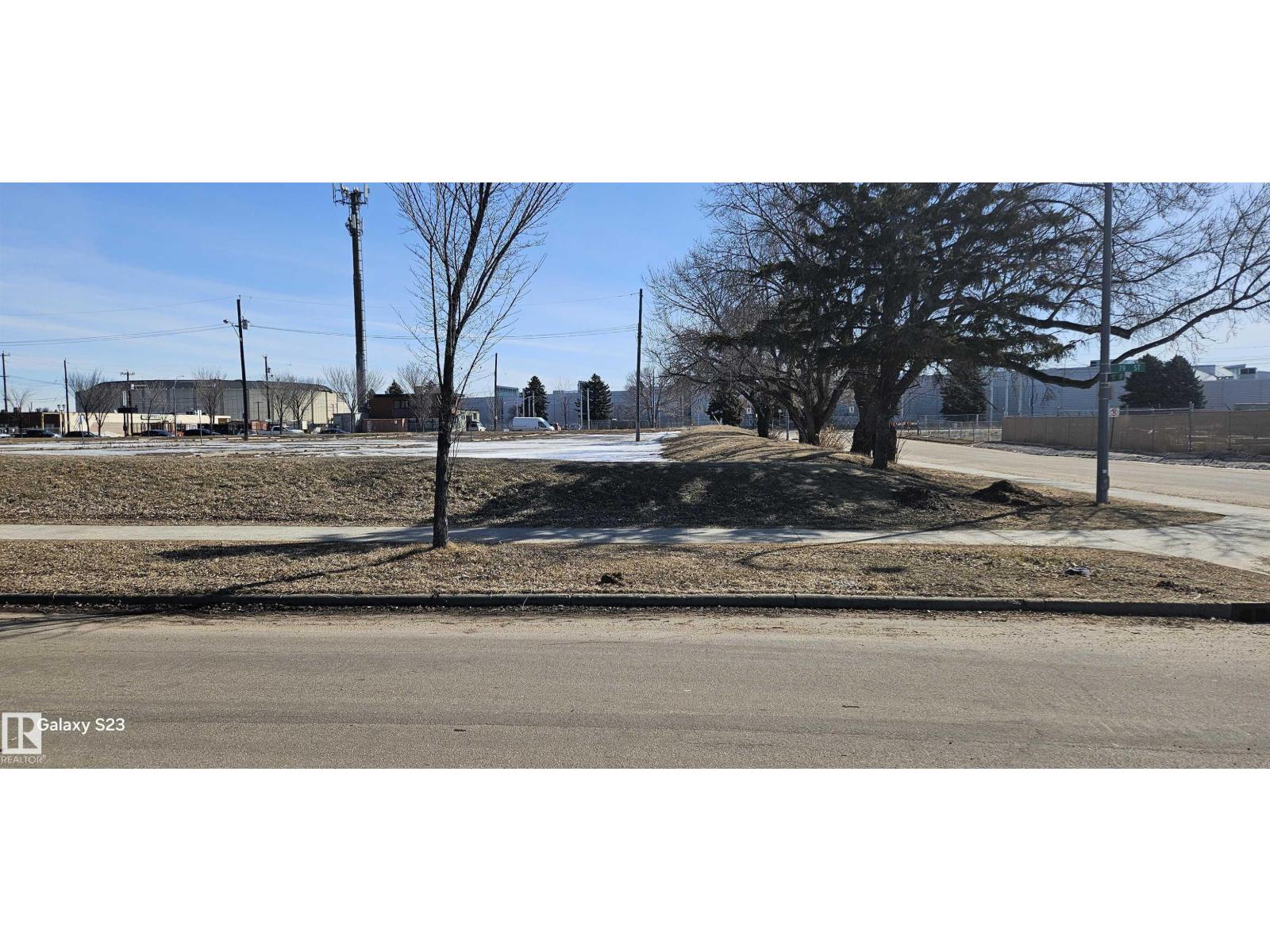 11702 79 ST NW NW, Edmonton