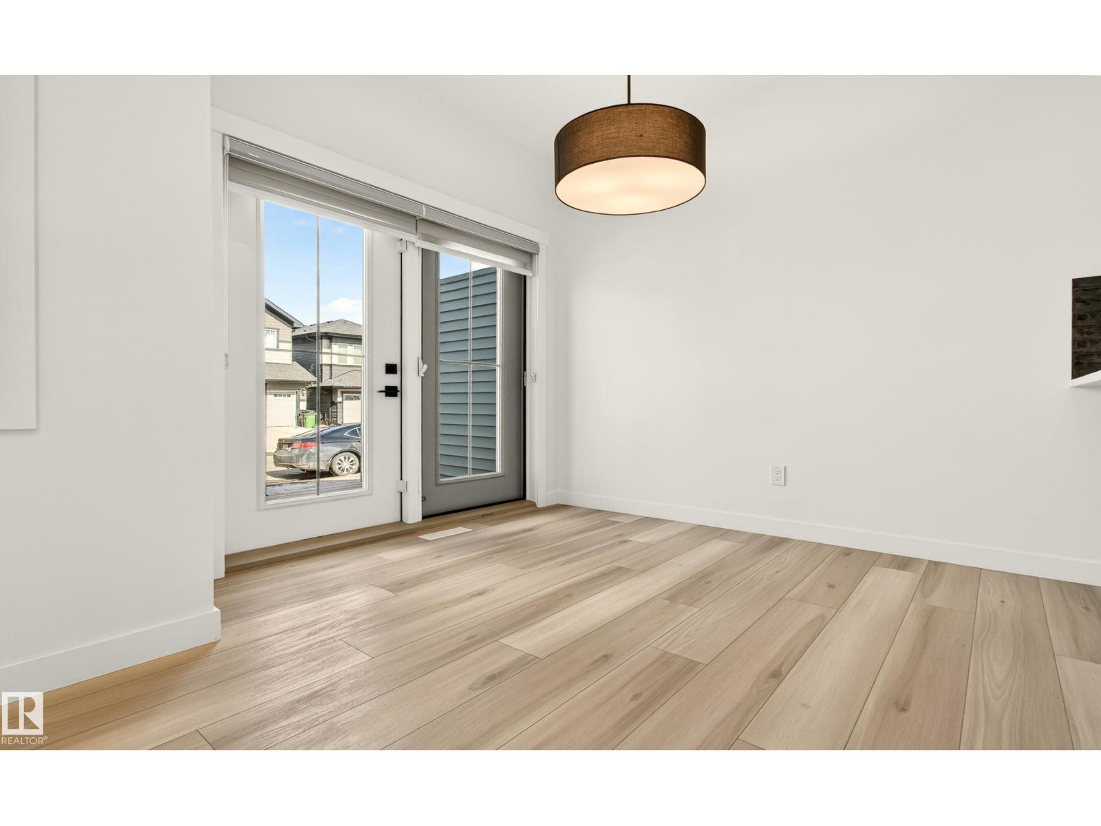 Unit 9 1910 Collip View SW, Edmonton