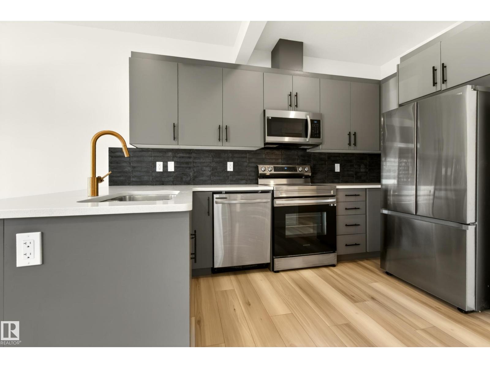 Unit 9 1910 Collip View SW, Edmonton