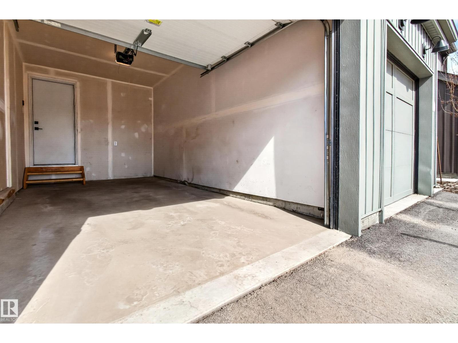 Unit 9 1910 Collip View SW, Edmonton