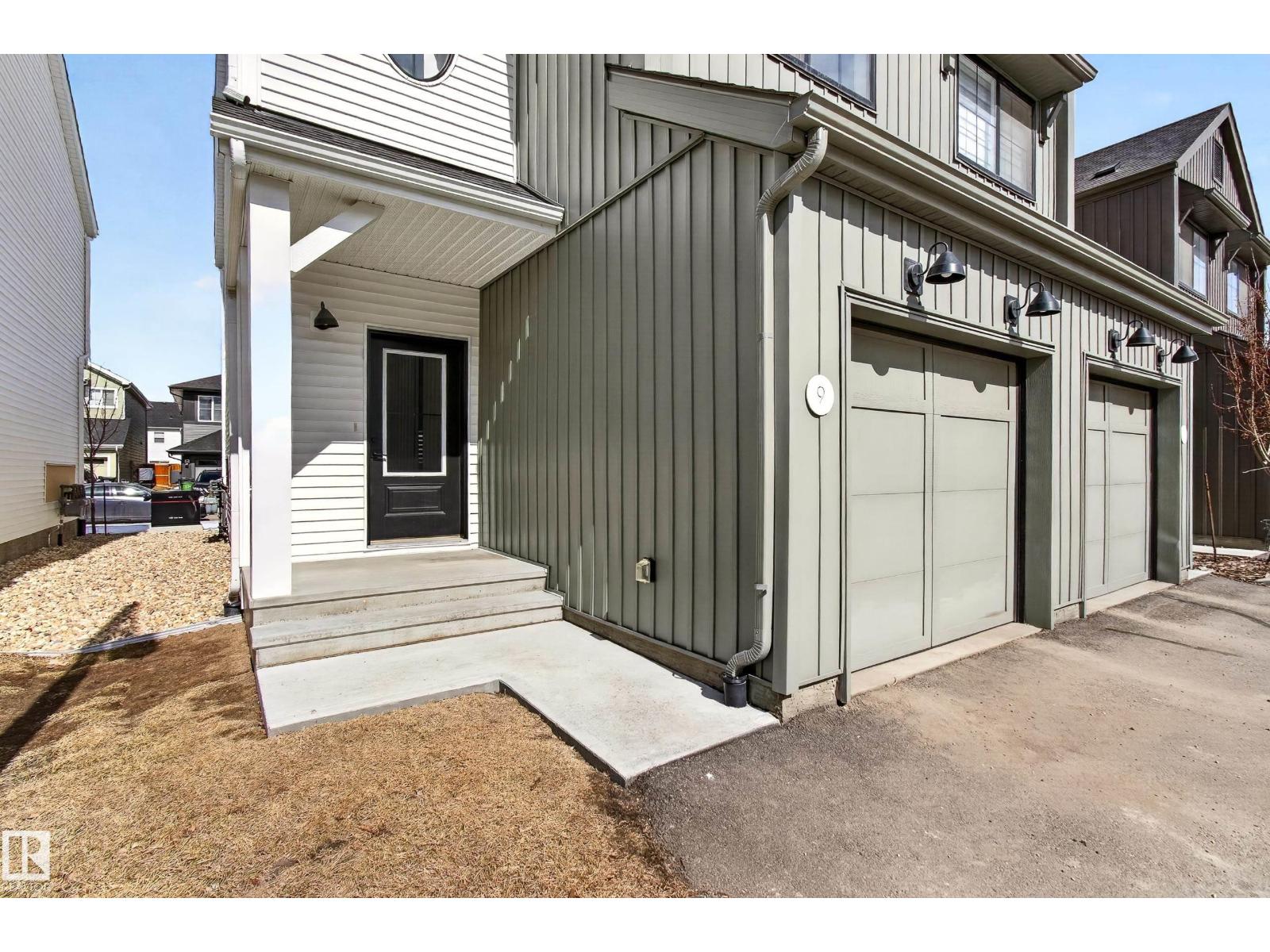 Unit 9 1910 Collip View SW, Edmonton
